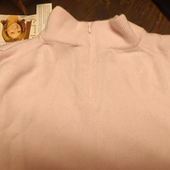 New Susan Graver Pink Short Sleeve Mock Neck Sweater Size Women's 1X - Picture 3 of 3
